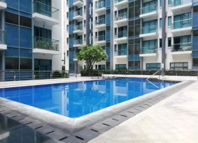 MRMCONDOTEL